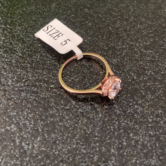 Super Sparkly S925 rose gold ring size 5 - Picture 9 of 10